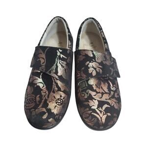 Alegria Black Floral Brocade Slip On Loafers Clogs Womens Size 37 W Comfort